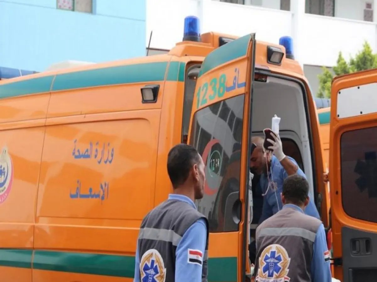  مشجع يسقط مغشيًا خلال مشاهدة مباراة مصر والأرجنتين داخل مقهى شرق الإسكندرية… ويلفظ آخر أنفاسه!