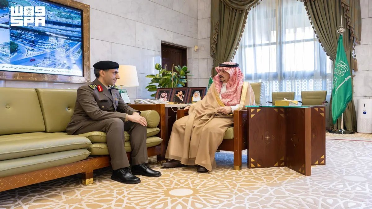 خلف الكواليس: أمير الرياض يكشف لمدير المخدرات الجديد خططه السرية لتحقيق الصفر المخدرات… قرار تاريخي في قصر الحكم!