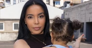امرأة ألمانية تتهم مايكل أوليس بالتخلي عن طفلته