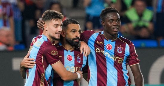 محمد صلاح يسجل ويصنع ويقود طرابزون لاكتساح جنتشلربيرليجي بخماسية (فيديو)