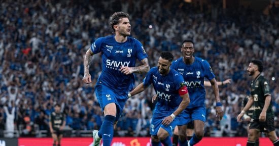 الهلال يبحث عن الانتصار السادس على التوالي فى الدوري السعودي أمام نيوم