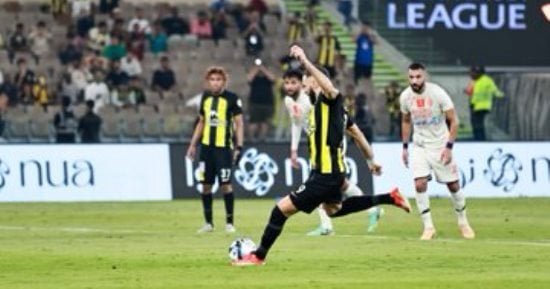 اتحاد جدة يستضيف الفيحاء فى الدوري السعودي الليلة