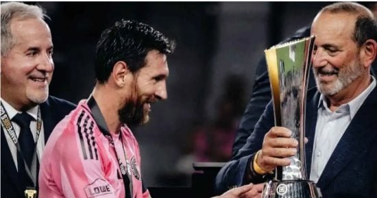 ميسى يدخل فى مشادة مع مفوض الدورى الأمريكى بعد تتويج إنتر ميامى.. فيديو