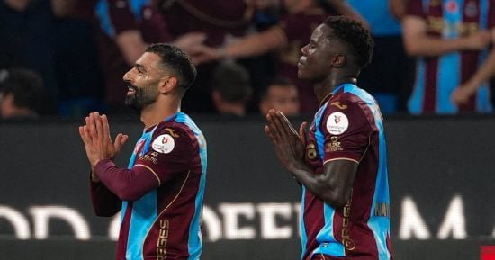 محمد صلاح يكتب التاريخ مع طرابزون ويحقق رقما قياسيا جديدا في الدوري التركي